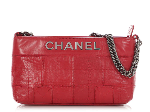 CHANEL　バッグ　 レッド Chanel Red Leather Crossbody Flap Bag - Vintage Lux