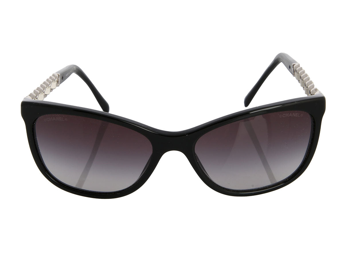 Chanel Sunglasses With White Chain Arms