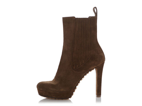 Gucci Winter Leaf Suede Cudu Boots