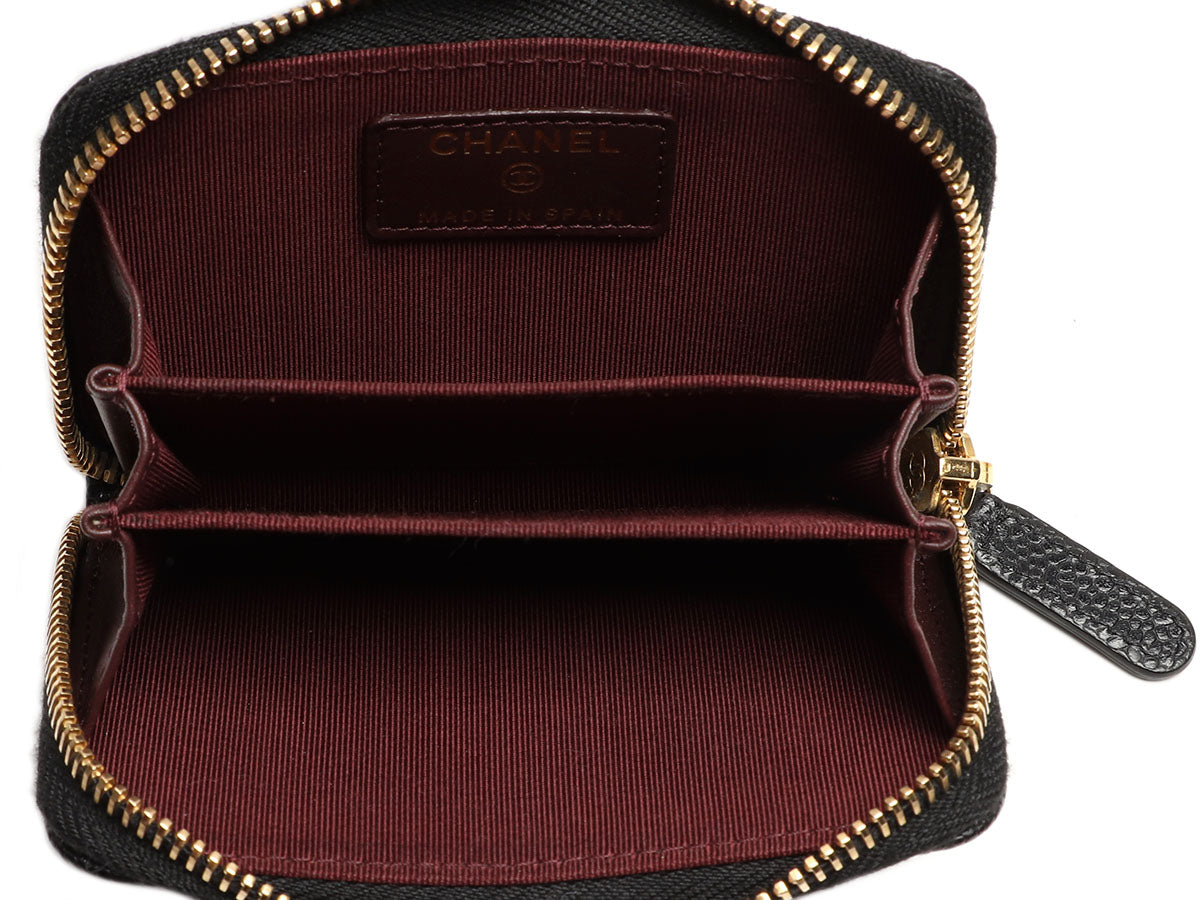CHANEL Caviar Quilted Zip Coin Purse Red 899668
