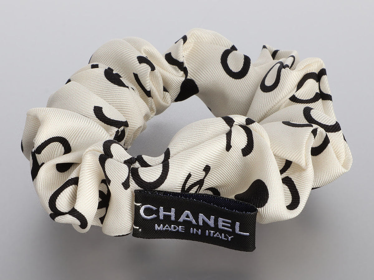 Chanel Chanel White Logo Hair Clip CC SS257