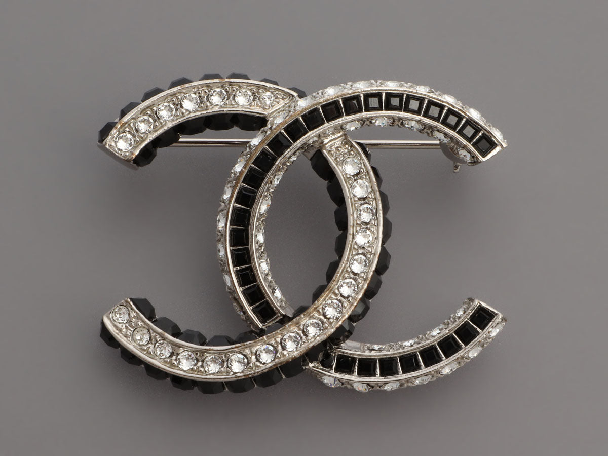 CHANEL Lambskin Crystal CC Chain Brooch Black Gold 1294167