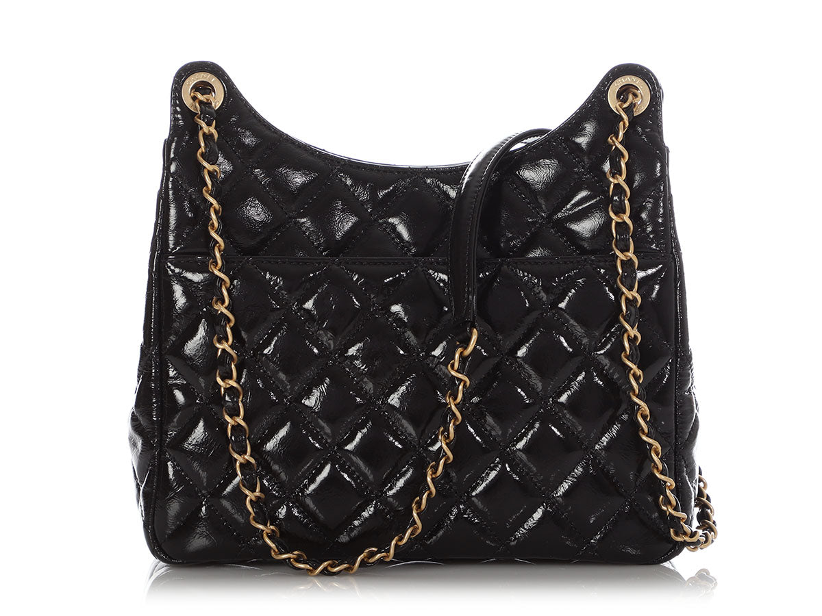 CHANEL Shiny Crumpled Calfskin Quilted Small Wavy CC Hobo Black