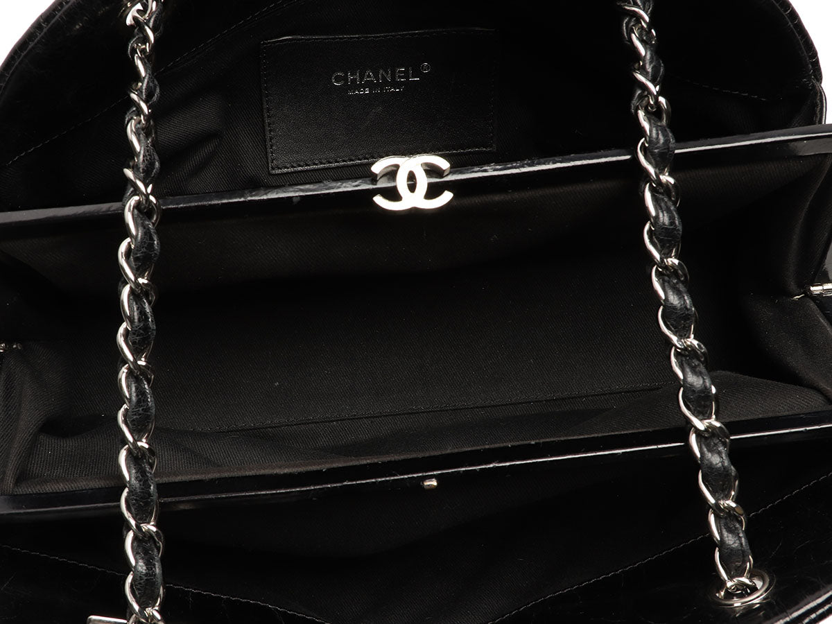 CHANEL Classic Jumbo Double Flap Black Patent Bag – Debsluxurycloset