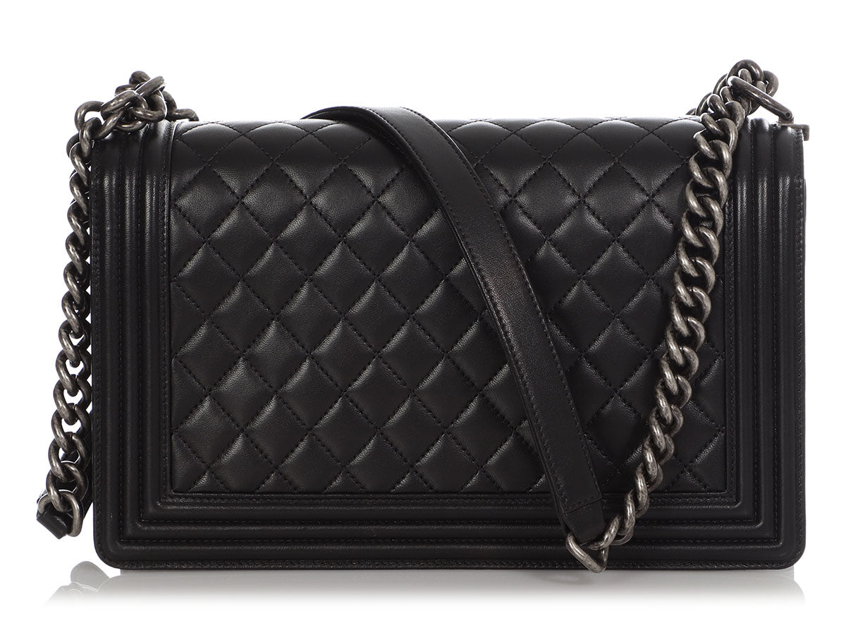 Chanel Boy Bag in Dark Blue Grained Calfskin & Silver Metal — UFO No More