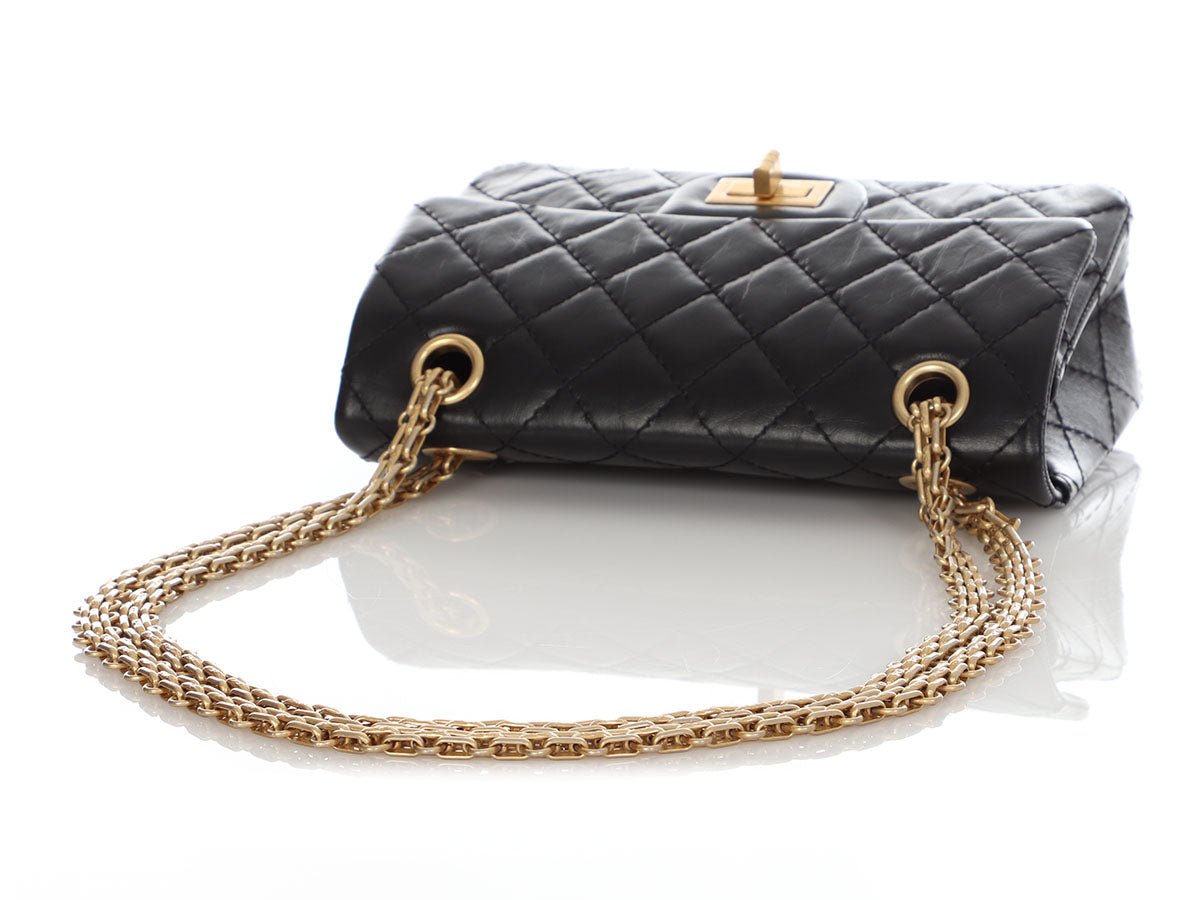 Chanel 22 Chain Hobo Quilted Calfskin with Pearl Chain Mini Black