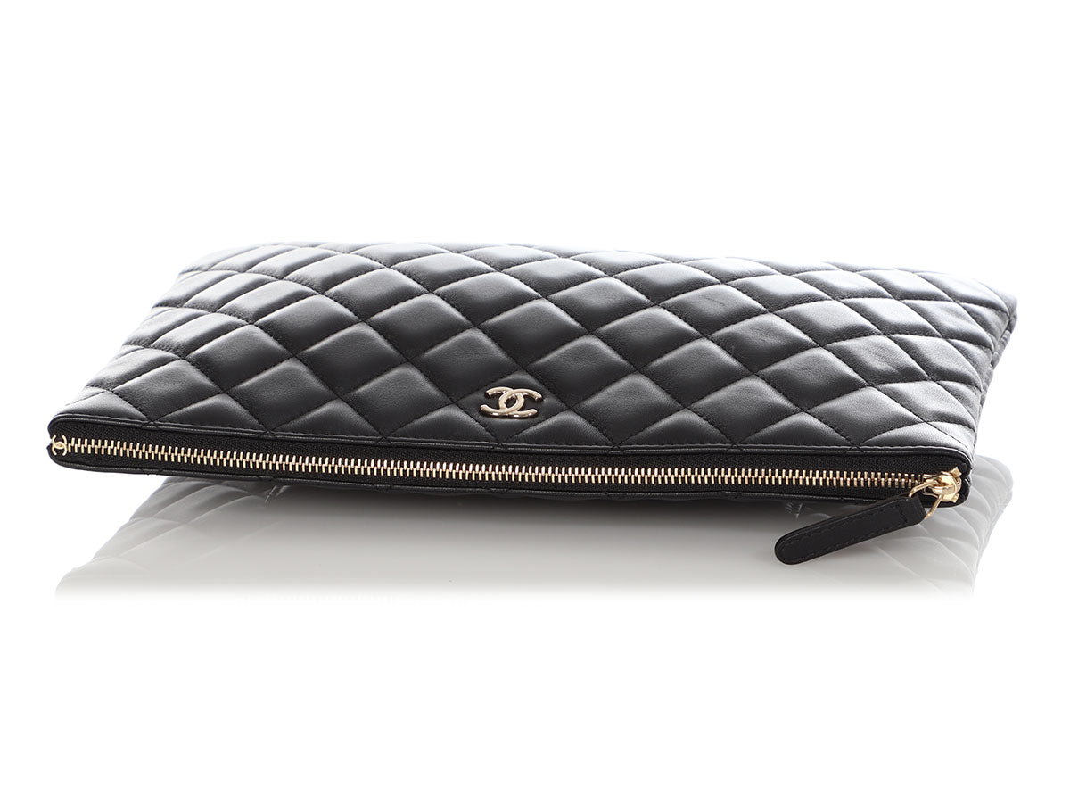Chanel 19 O Case Pouch Quilted Lambskin Medium Black 1890414
