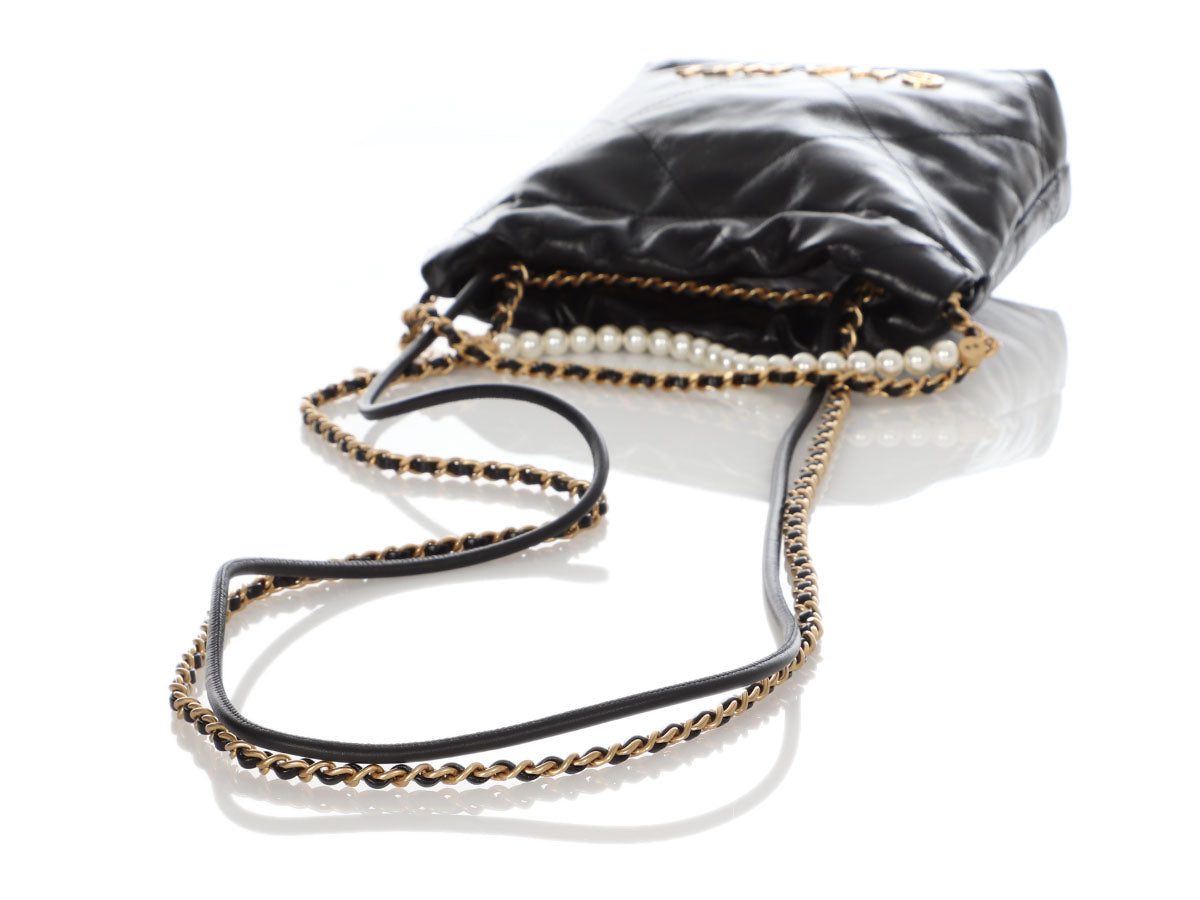 Black Quilted Calfskin Imitation Pearl Strap Mini 22 Hobo Bag Gold  Hardware, 2023