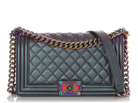 Chanel Green Iridescent Chevron-Quilted Caviar Compact Wallet - Ann's  Fabulous Closeouts
