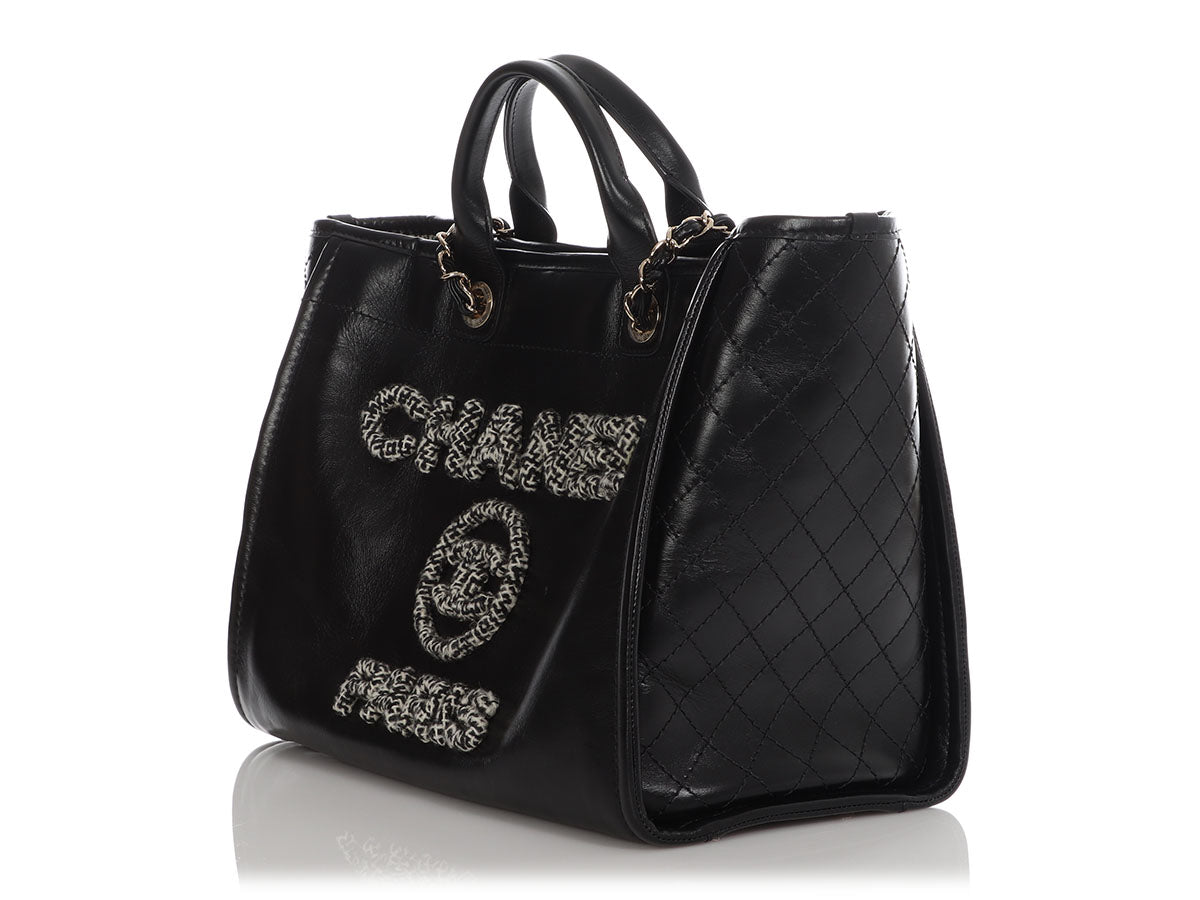 Chanel Old Medium Navy Quilted Caviar Boy Bag