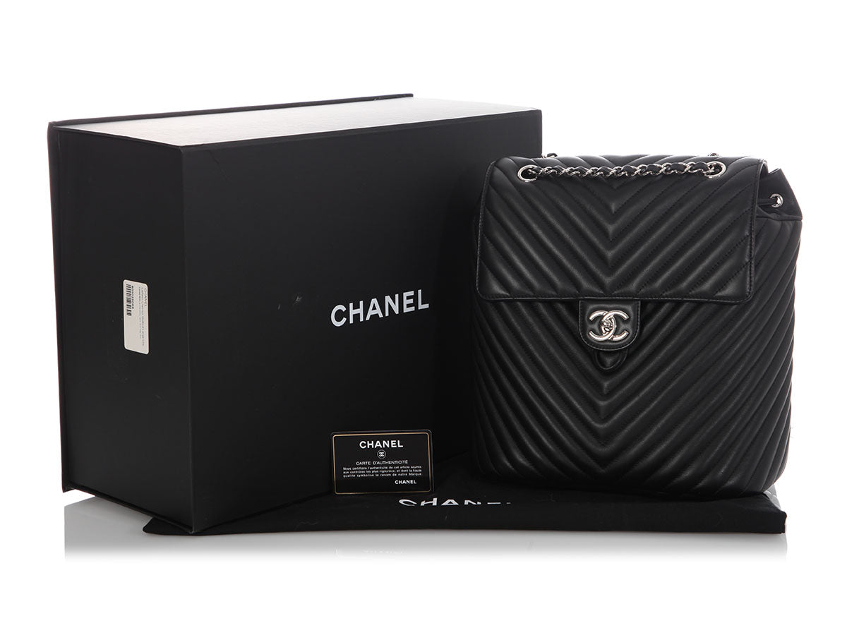 chanel black leather chevron backpack Chanel Large Black Chevron-Quilted Calfskin Urban Spirit Backpack