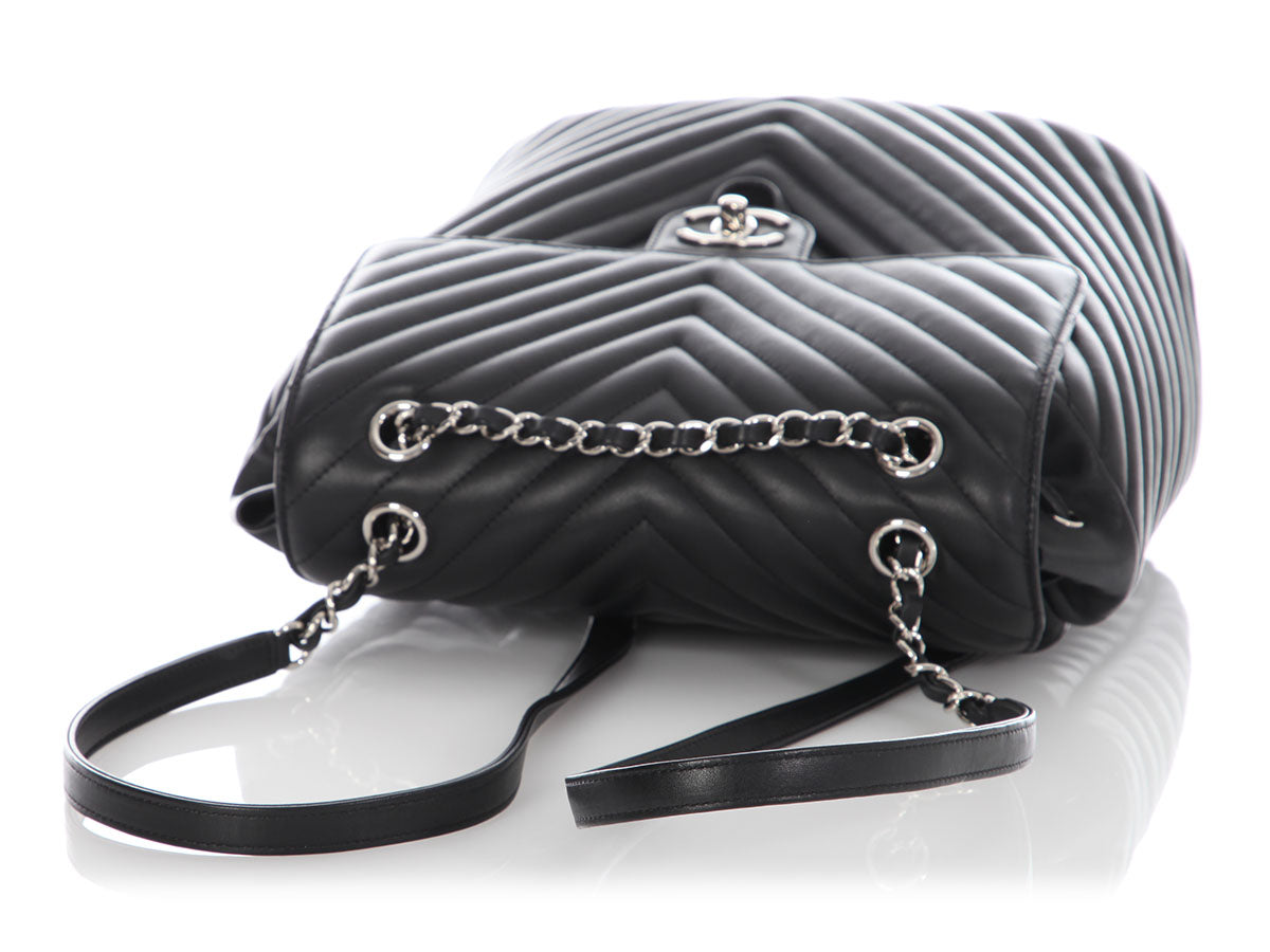chanel black leather chevron backpack Chanel Large Black Chevron-Quilted Calfskin Urban Spirit Backpack