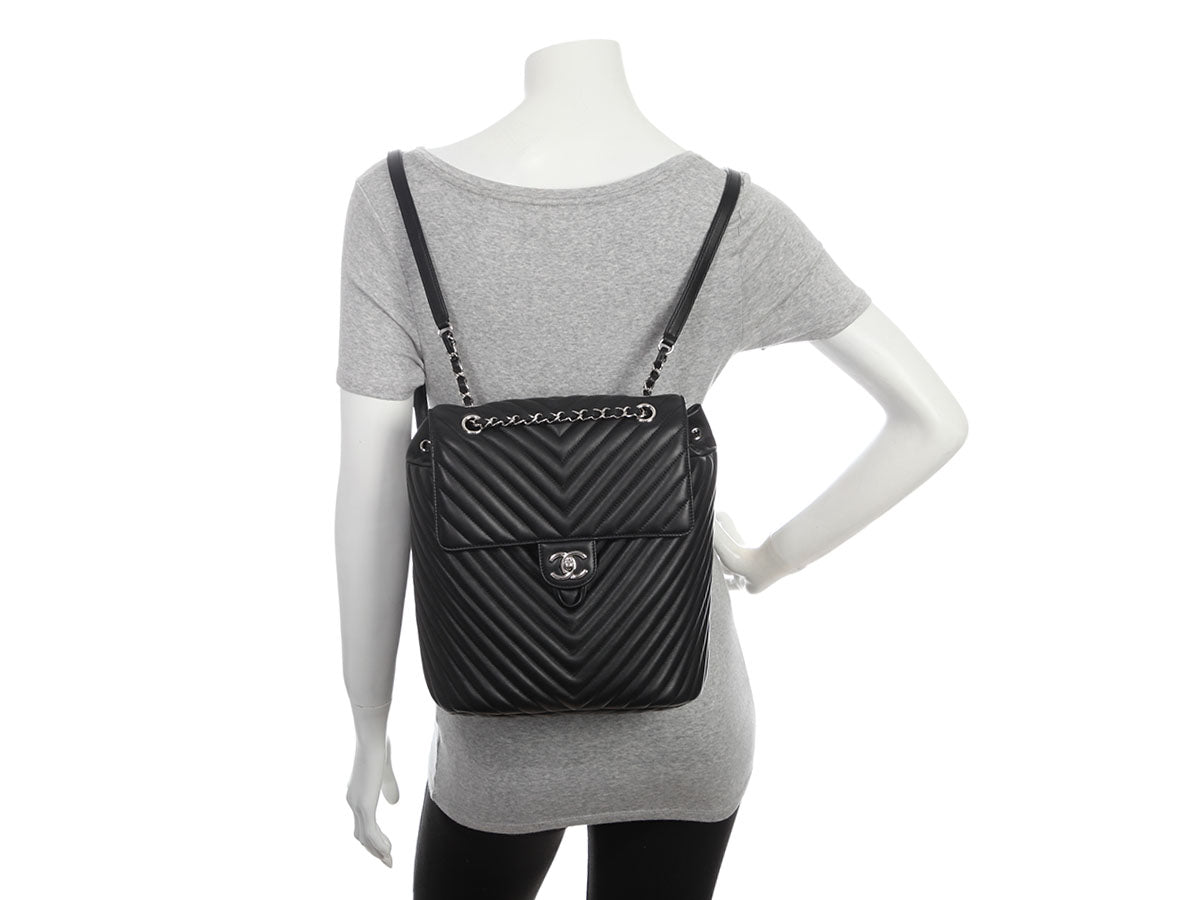 chanel chevron leather backpack Chanel Large Black Chevron-Quilted Calfskin Urban Spirit Backpack