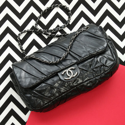 Chanel Black Glazed Calfskin Twisted Flap