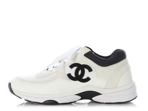 Chanel 22C White Leather and Suede Sneakers