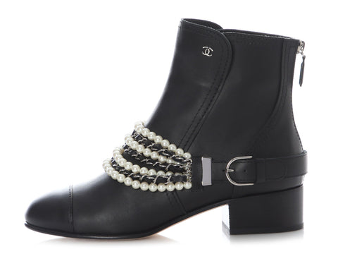 Chanel Black Calfskin Pearl and Chain Short Boots