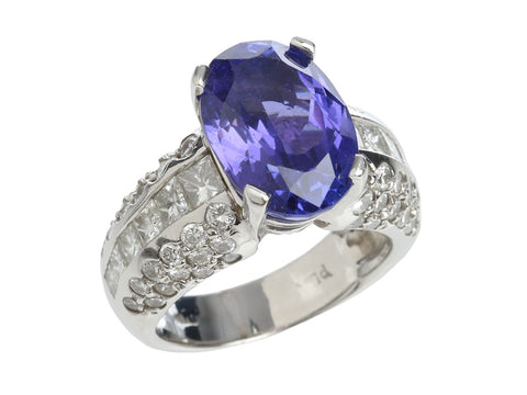 Platinum 7.23-Carat Tanzanite and Diamond Ring