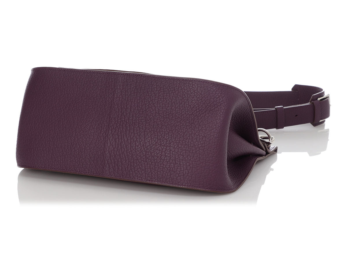 VR NYC Kimmie Zippered Pocket Crossbody Bag – Gray – BrickSeek