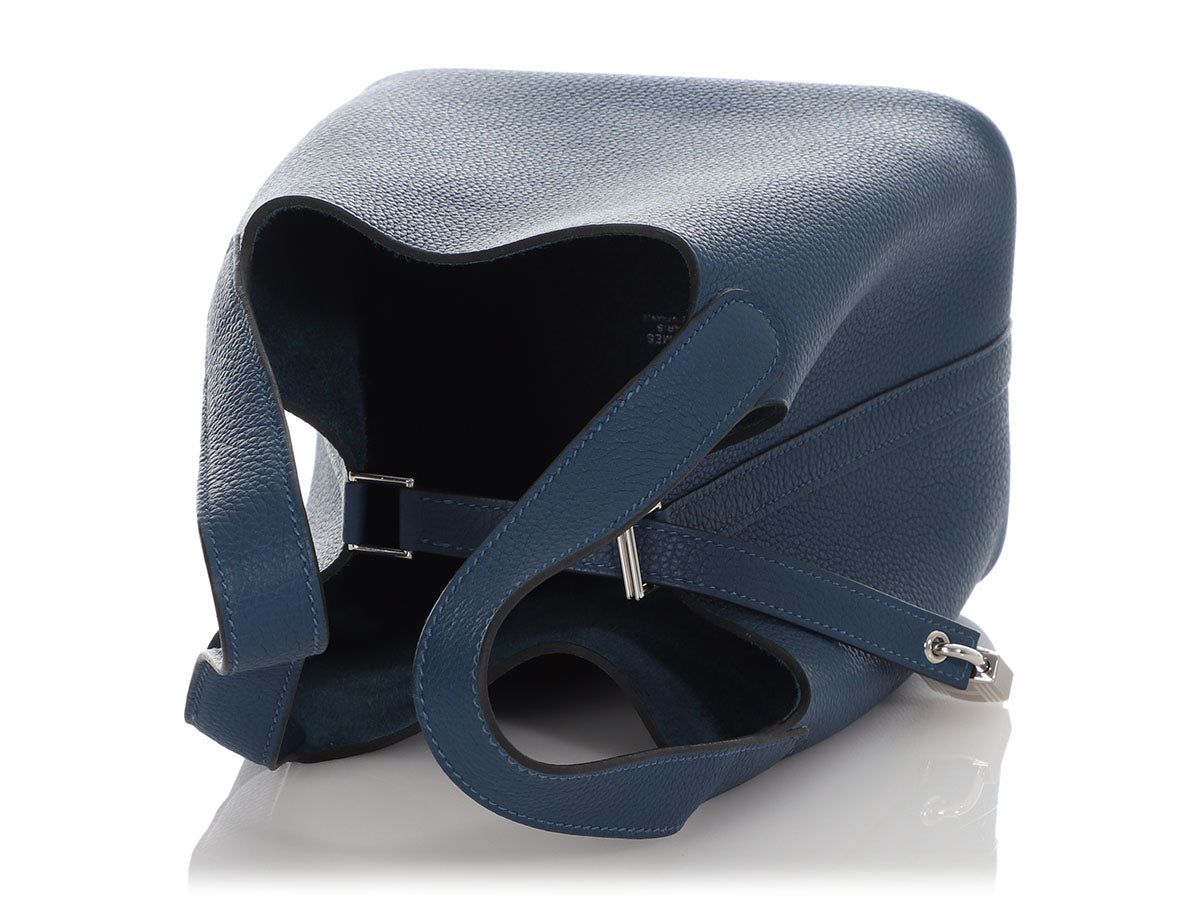 Hermès Picotin Lock Deep Bleu Maurice 18 Gold Hardware, 2023 (Like New), Blue Womens Handbag