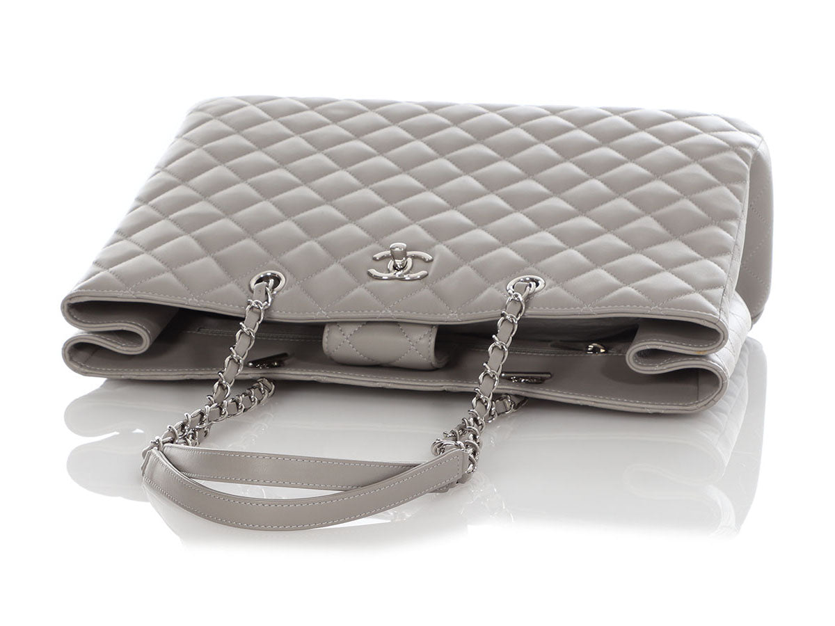 chanel deauville large