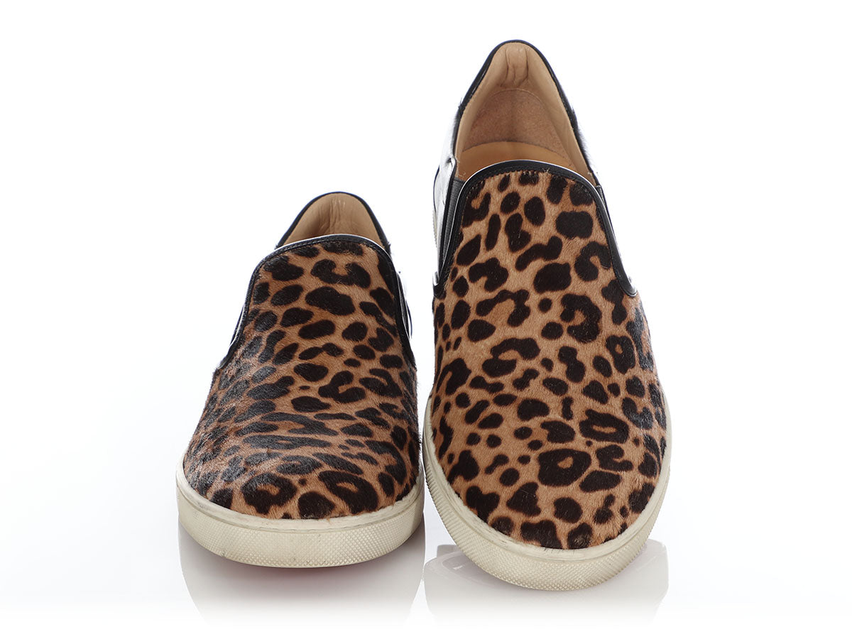 Christian Louboutin 123 Run Flat Sneakers in Leopard with Gold Studs –  AvaMaria