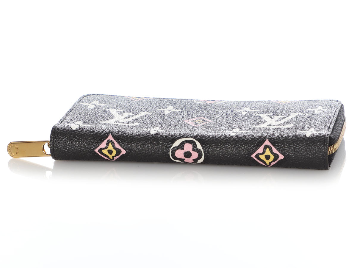 Louis VUITTON WILD AT HEART LARGE ZIPPY WALLET BLACK PINK GIANT MONOGRAM  CANVAS