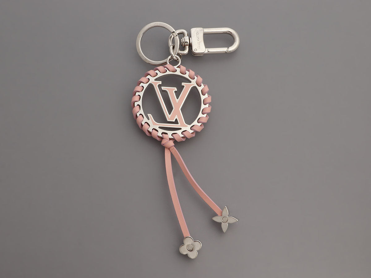 Bag charm Louis Vuitton Pink in Plastic - 29992117