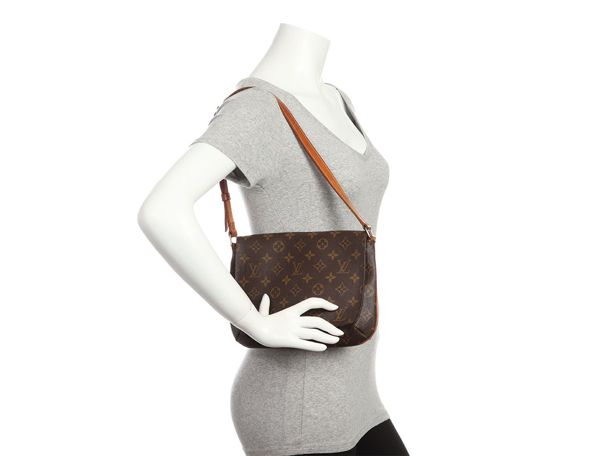 Louis Vuitton Monogram Canvas Musette Tango QJB0BE5V0B420