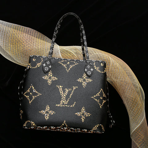Louis Vuitton Giant Monogram Jungle Neverfull MM