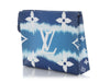 Louis Vuitton Escale Toiletry 26
