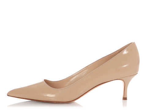 Manolo Blahnik Beige Patent Pumps