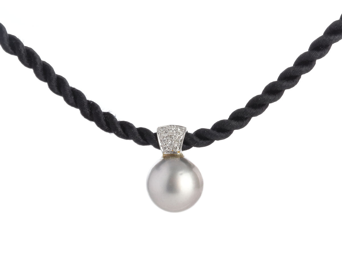 18K White Gold 15mm Gray Tahitian Pearl and Diamond Pendant Necklace