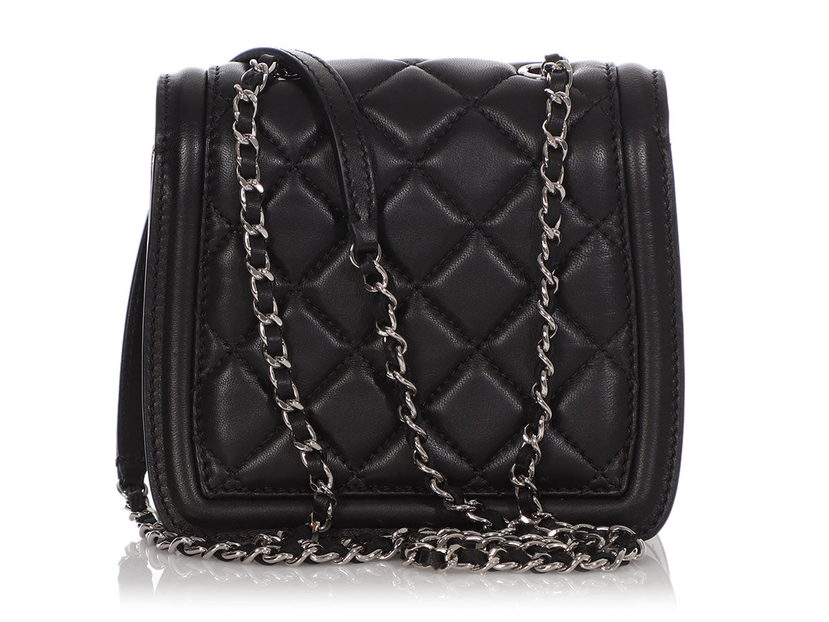 mini white chanel bag black