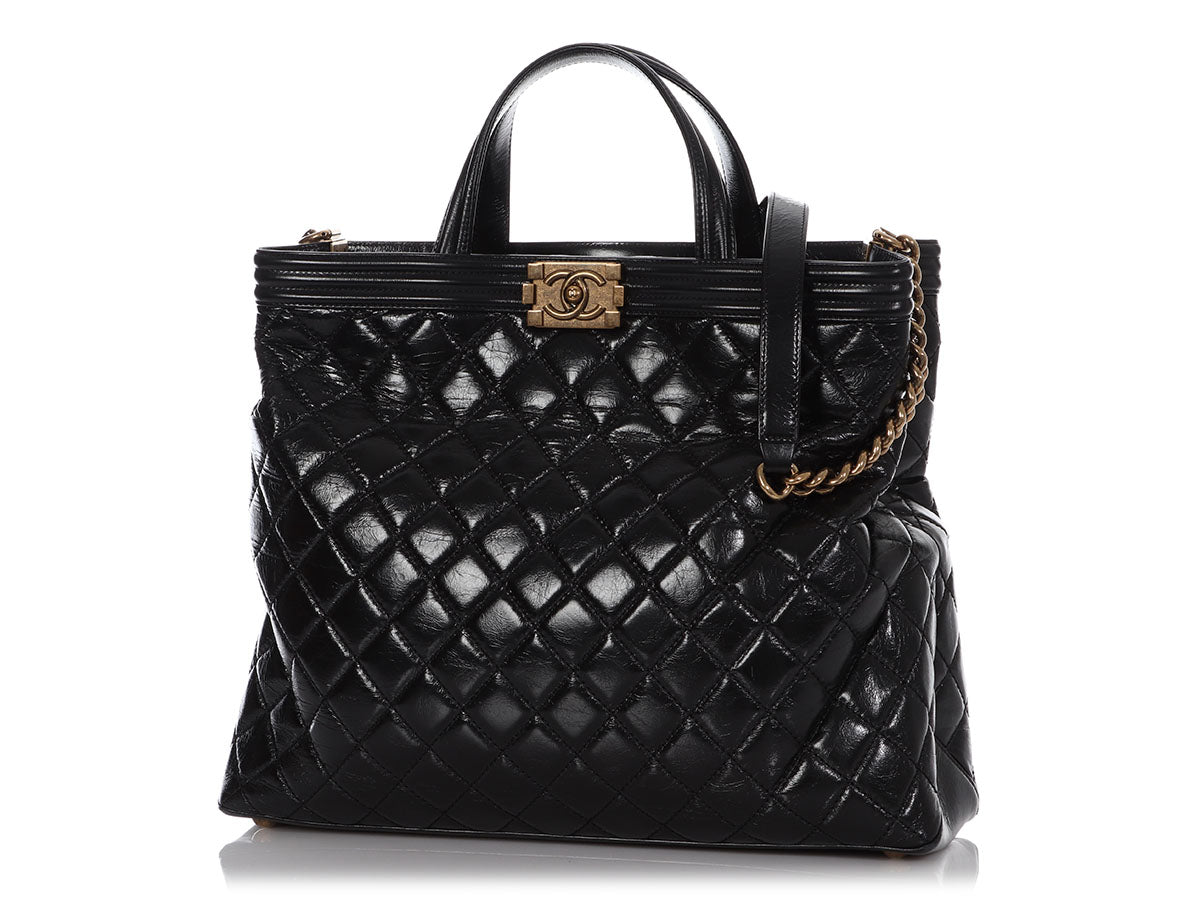 Chanel White Caviar Quilted Medium Boy Bag