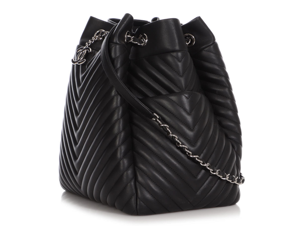 CHANEL Calfskin Quilted Drawstring Sac Cordon Bag Black 1263935