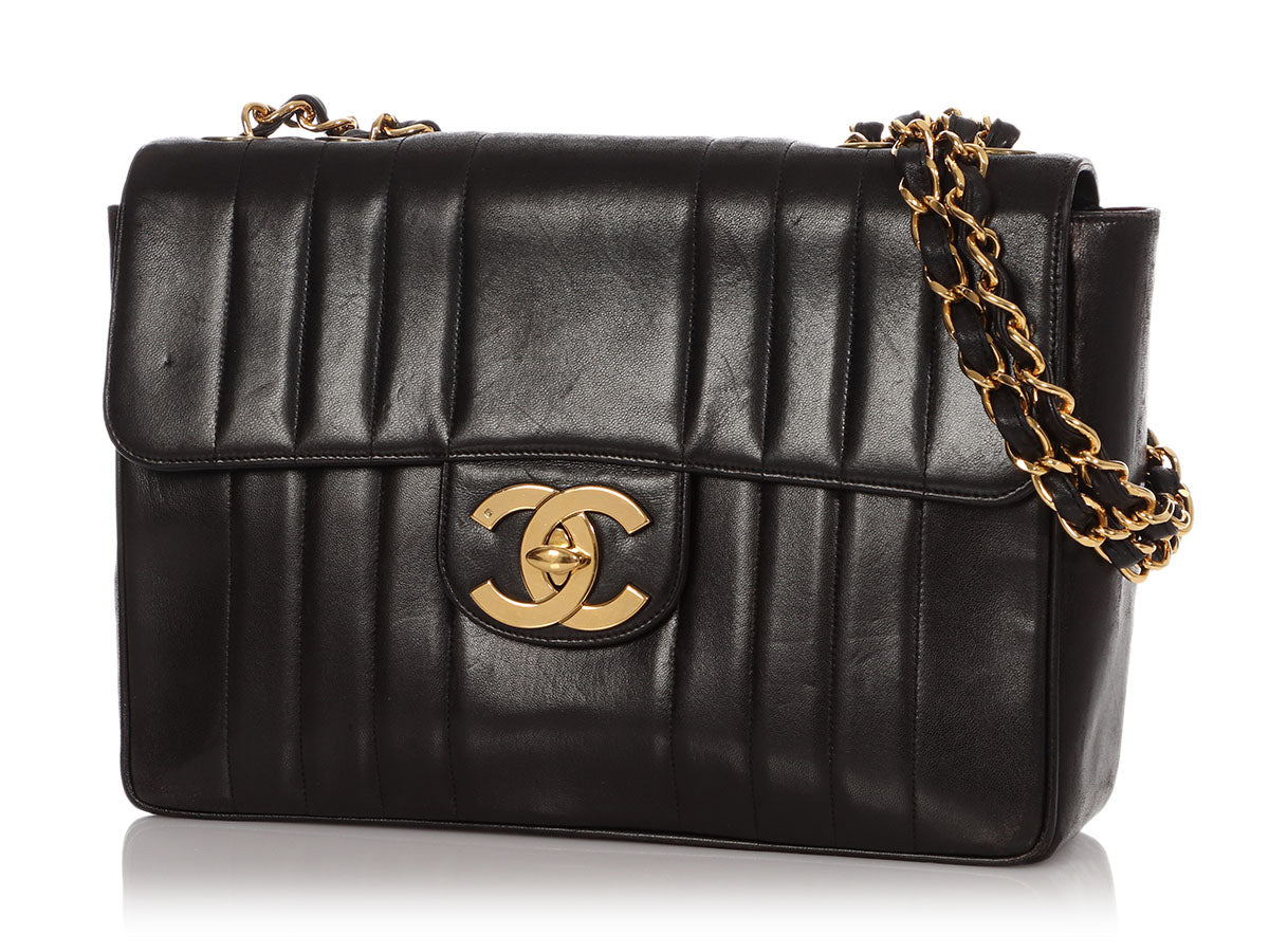 CHANEL Vintage Classic Jumbo Single Flap Vertical Lambskin Shoulder Ba