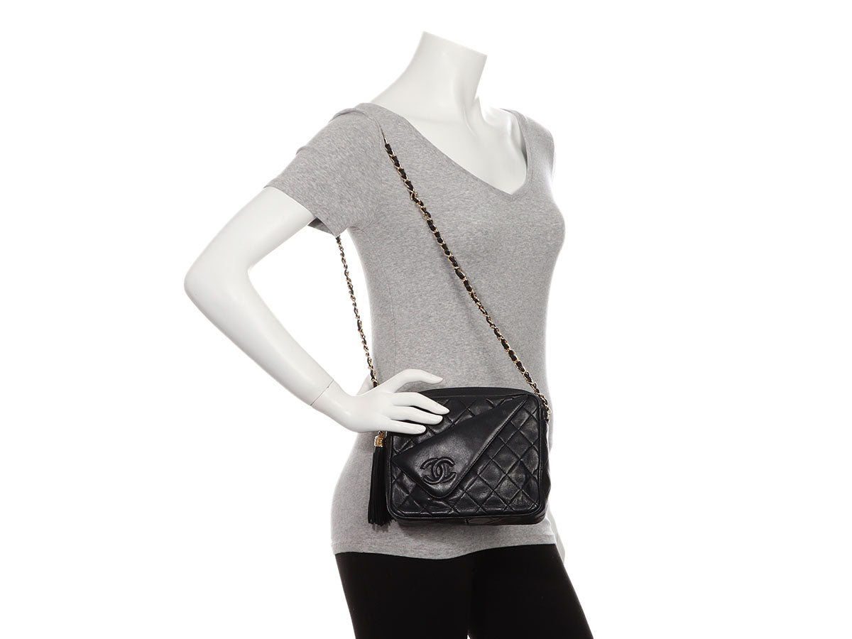 Chanel Negro Mini Burbuja Acolchado Flap Crossbody Bolsa en venta en 1stDibs
