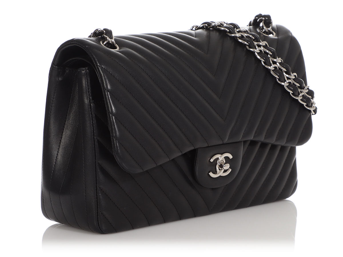 Chanel Jumbo Black Chevron-Quilted Lambskin Classic Double Flap