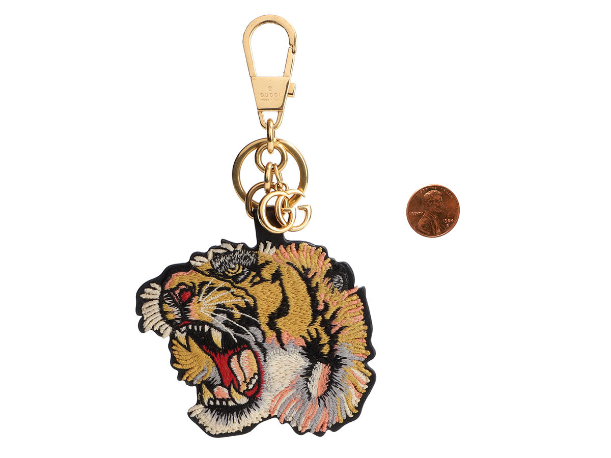 Gucci Padlock Chain Brown Gg Supreme Canvas Bengal Tiger Shoulder Bag at  1stDibs