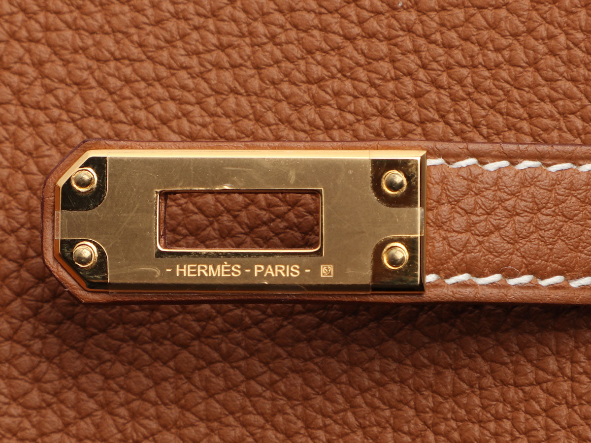 Hermès Kelly 25 Handbag in gold togo leather – Fancy Lux