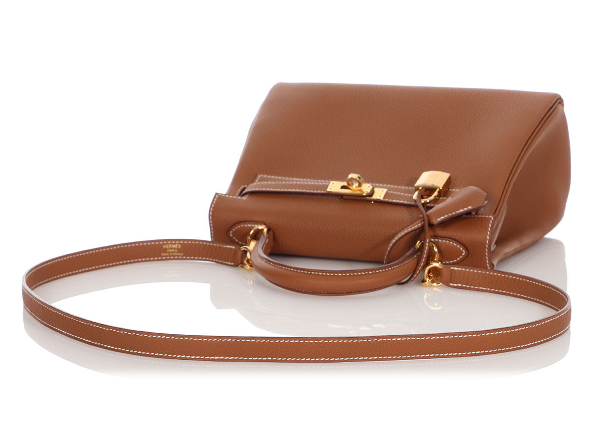 Hermès Kelly 25 Handbag in gold togo leather – Fancy Lux