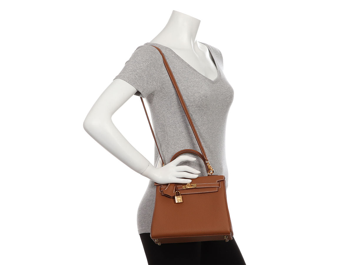 Hermès Kelly 25 Handbag in gold togo leather – Fancy Lux