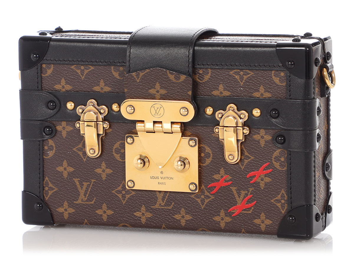 Louis Vuitton: Going Huge on the Petite Malle