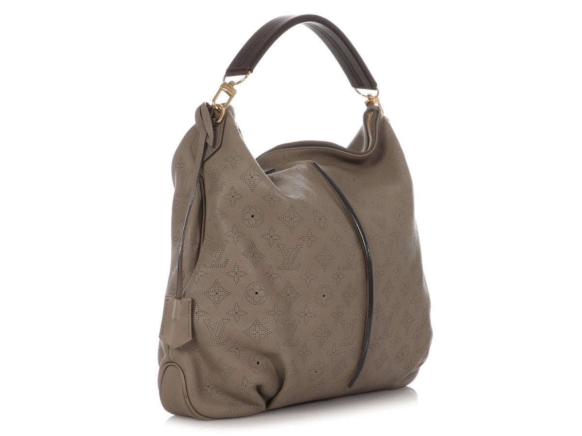 Louis Vuitton Taupe Mahina leather Selene MM Crossbody Shoulder Bag